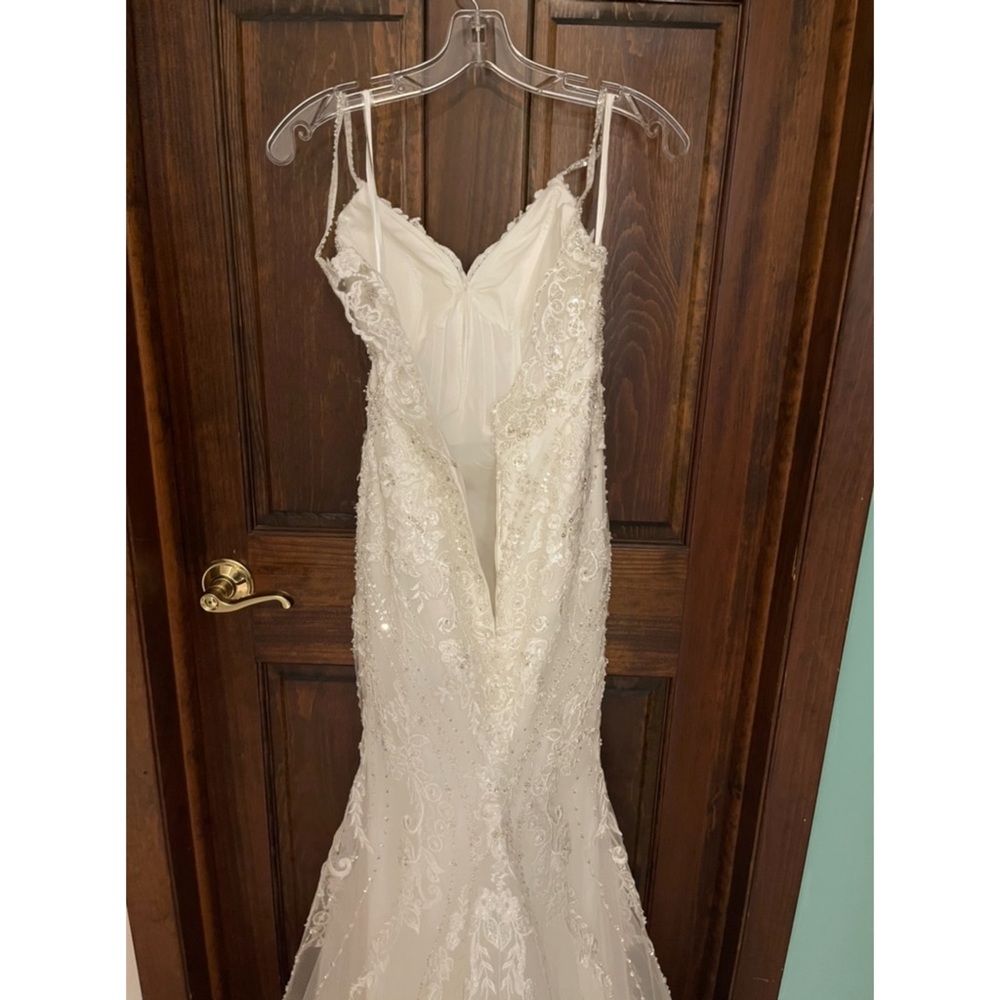 BRAND NEW Kitty Chen Wedding Dress - Picture 5 of 11